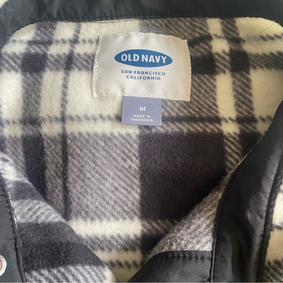 Cozy old navy flannel (2 for $30) - Picture 8 of 8